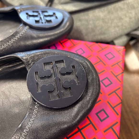 Tory Burch Minnie Flats in Navy - Picture 15 of 15